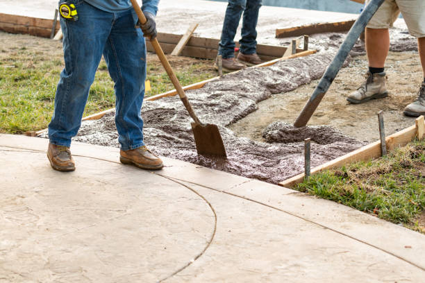 Best Concrete Pool Decks in Wacousta, MI
